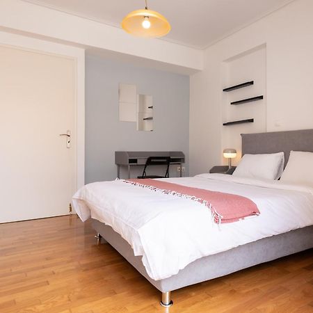Athens Retreat 1-Bdr Apt Close To Metro Stationアパートメント エクステリア 写真